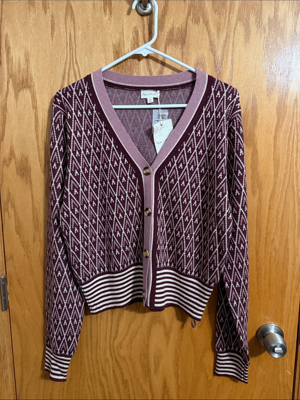 Hem & Thread Plum and Cream Diamond-Pattern Cardigan